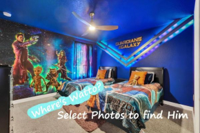 Stunning 9-BR Themed Home with Free Access to a Water Park!